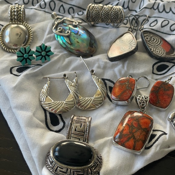 VINTAGE 925 HANDMADE ART